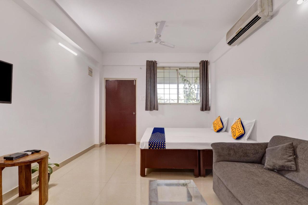 Spot On Svasthi Homes Mājāli Exterior foto