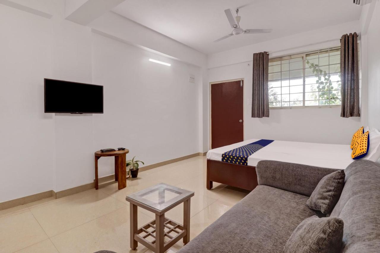 Spot On Svasthi Homes Mājāli Exterior foto